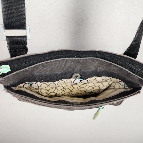 Sherpani Zoom Crossbody Bag Pockets Gray RFID Protection GUC - Picture 8 of 16